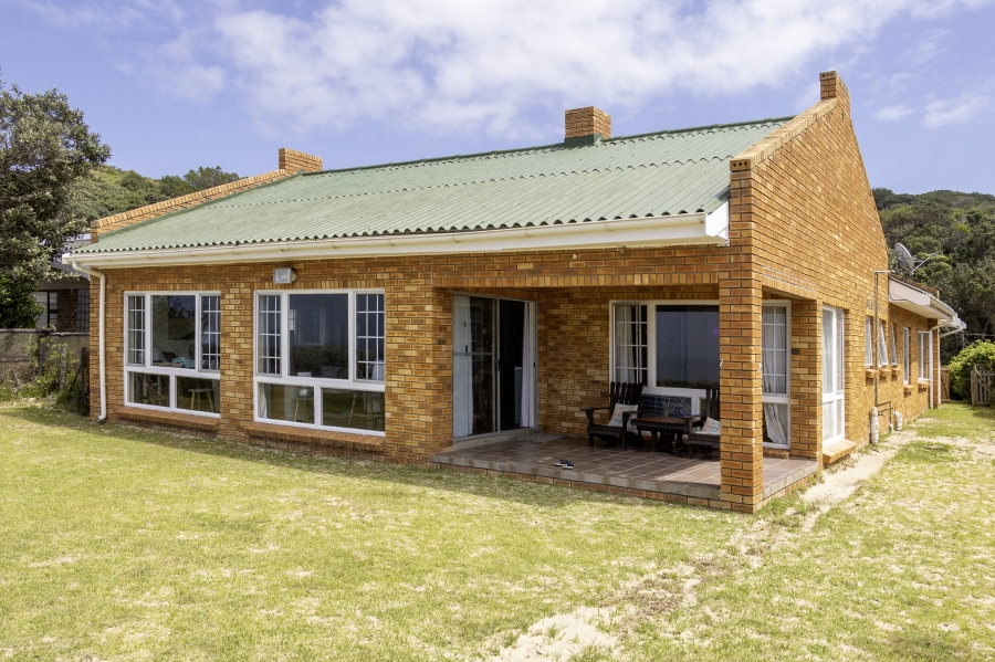 4 Bedroom Property for Sale in Begha Eastern Cape